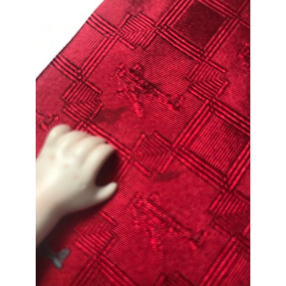 Düsseldorf International Reine Seide Red Silk Print & Embroidered Airplanes - Picture 6 of 6